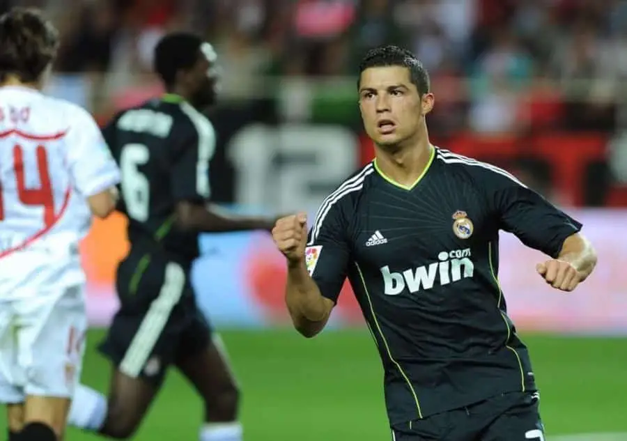 Real Madrid Away 2010 - Image 2